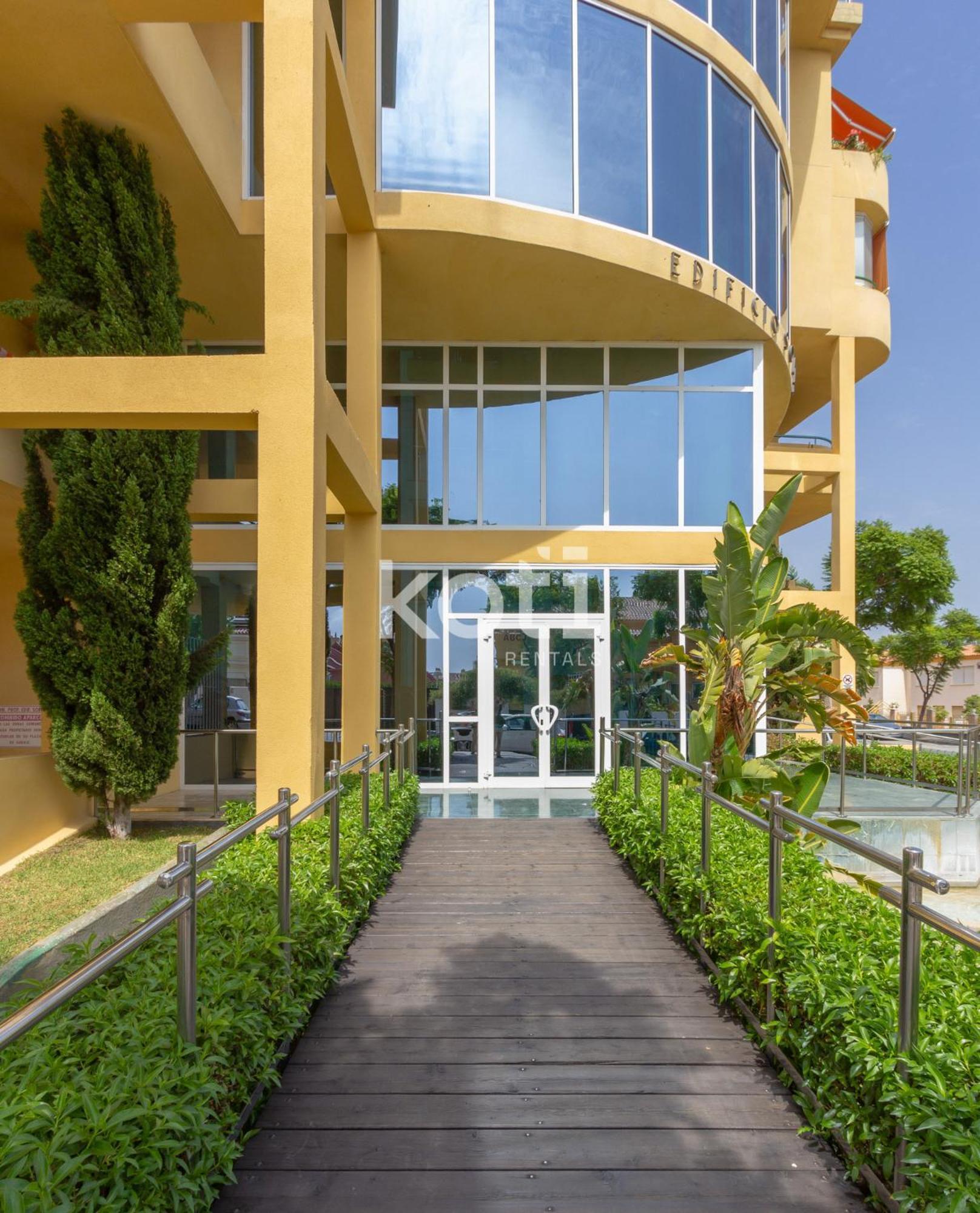 Koti Rentals - Nenufar Fuengirola Εξωτερικό φωτογραφία